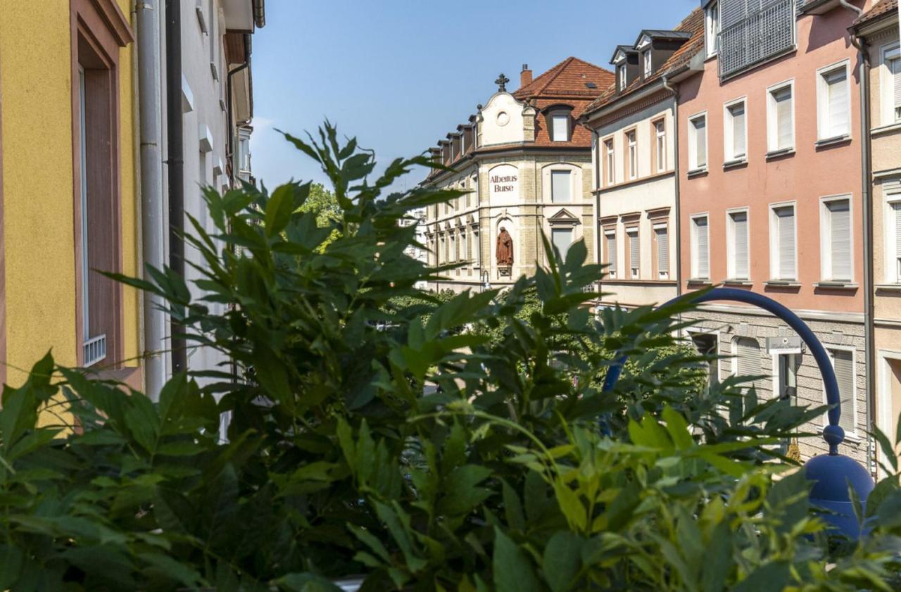 Apartments Im Cafe Einstein Freiburg im Breisgau Luaran gambar
